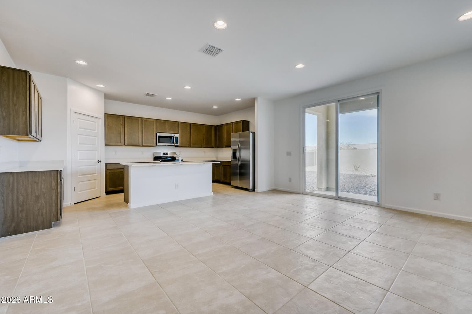 30266 W Wild Hazel Drive, Buckeye, AZ 85396 — photo 8 of 17