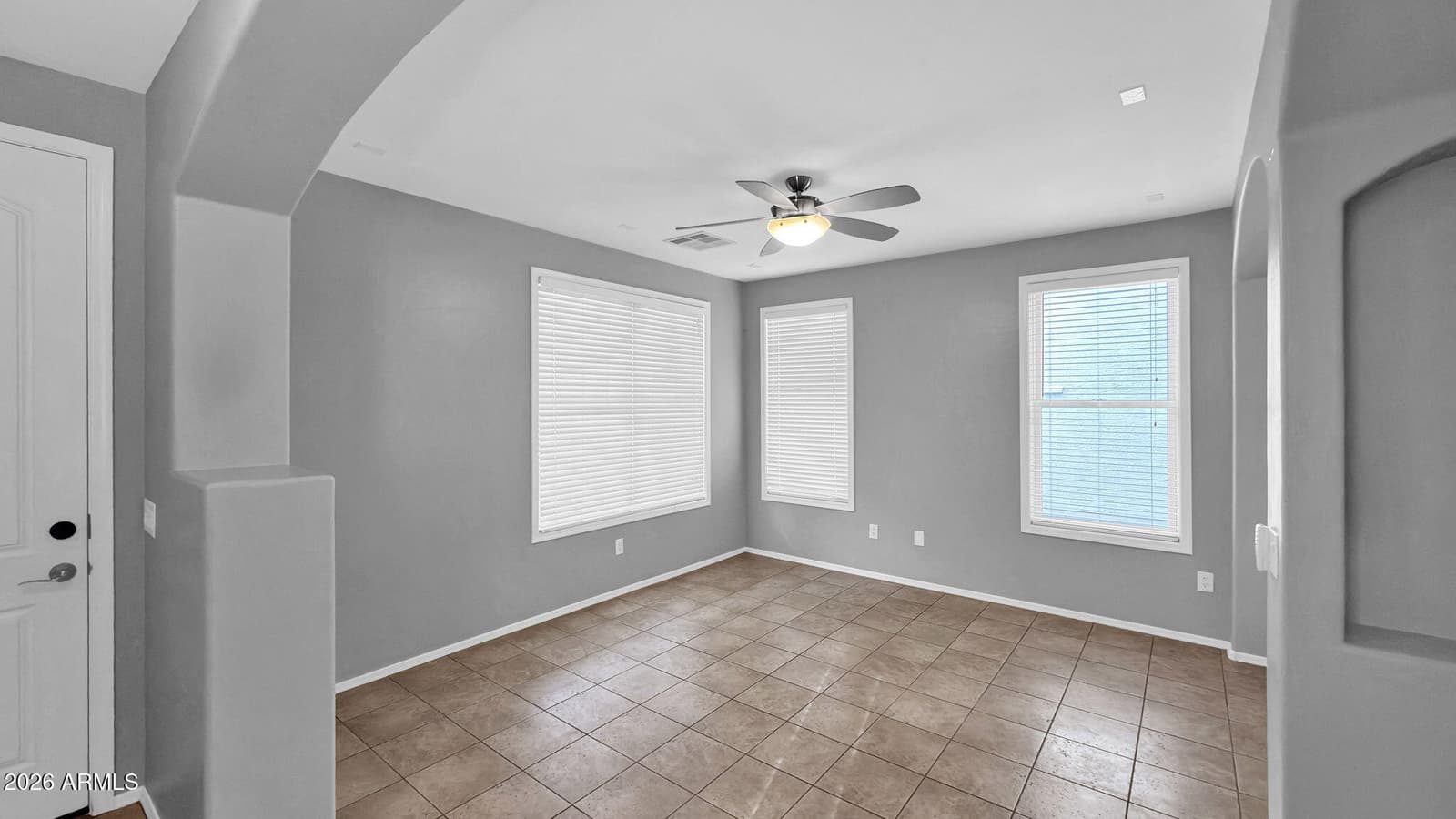 3856 E Gideon Way, Gilbert, AZ 85296 — photo 5 of 28