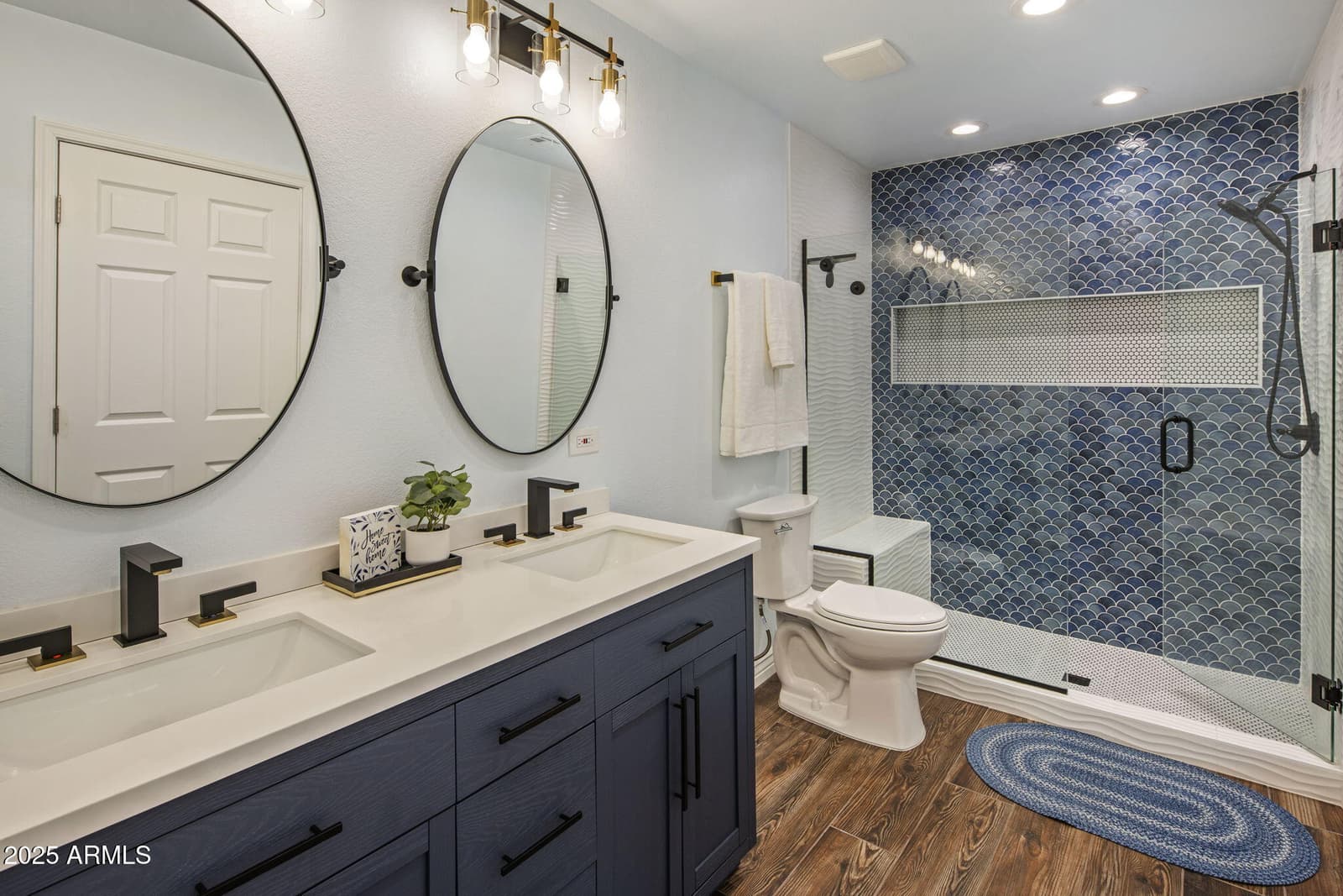 852 W Caribbean Lane, Phoenix, AZ 85023 — photo 14 of 34