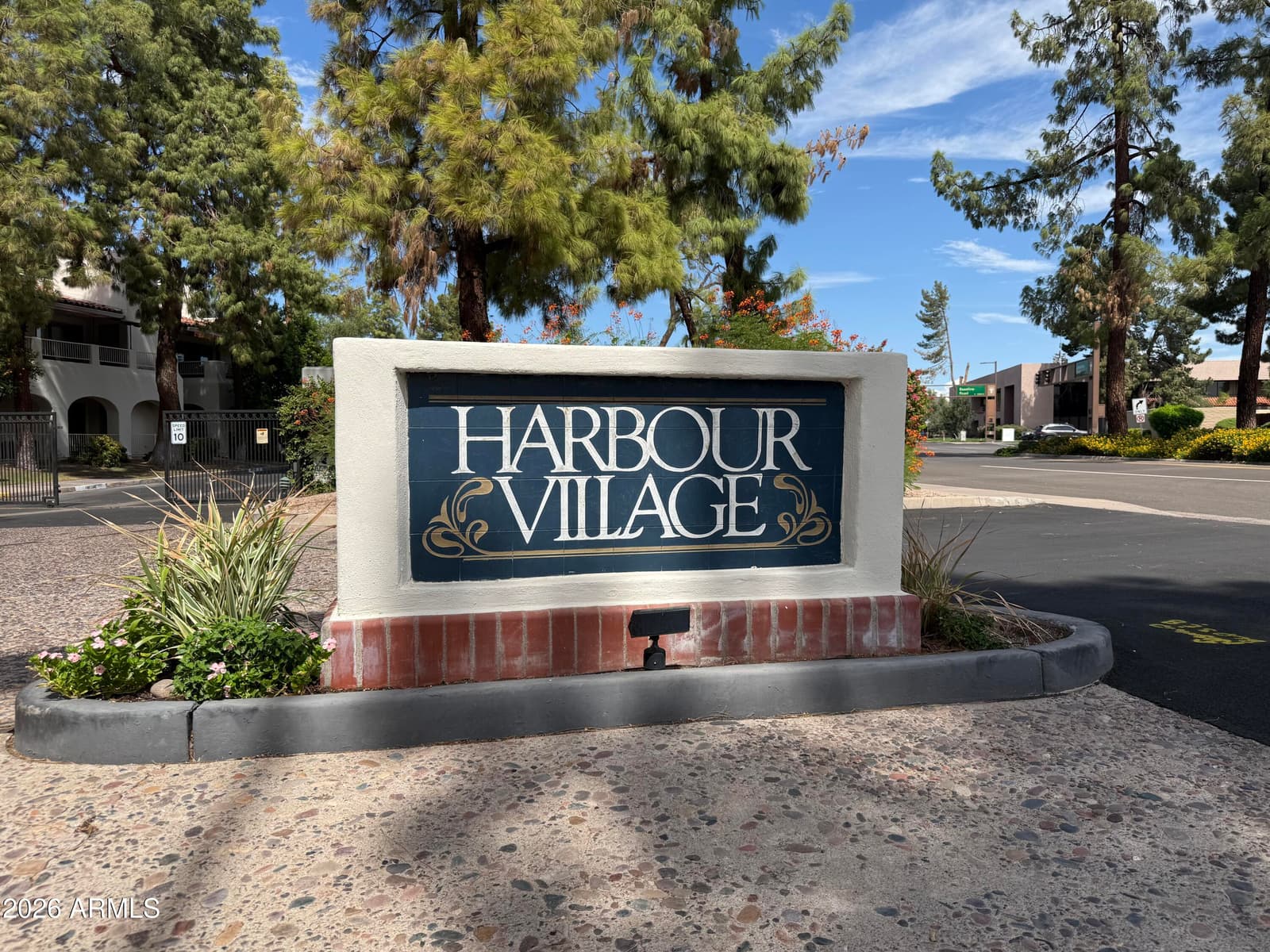 5200 S Lakeshore Drive 111, Tempe, AZ 85283 — photo 2 of 53