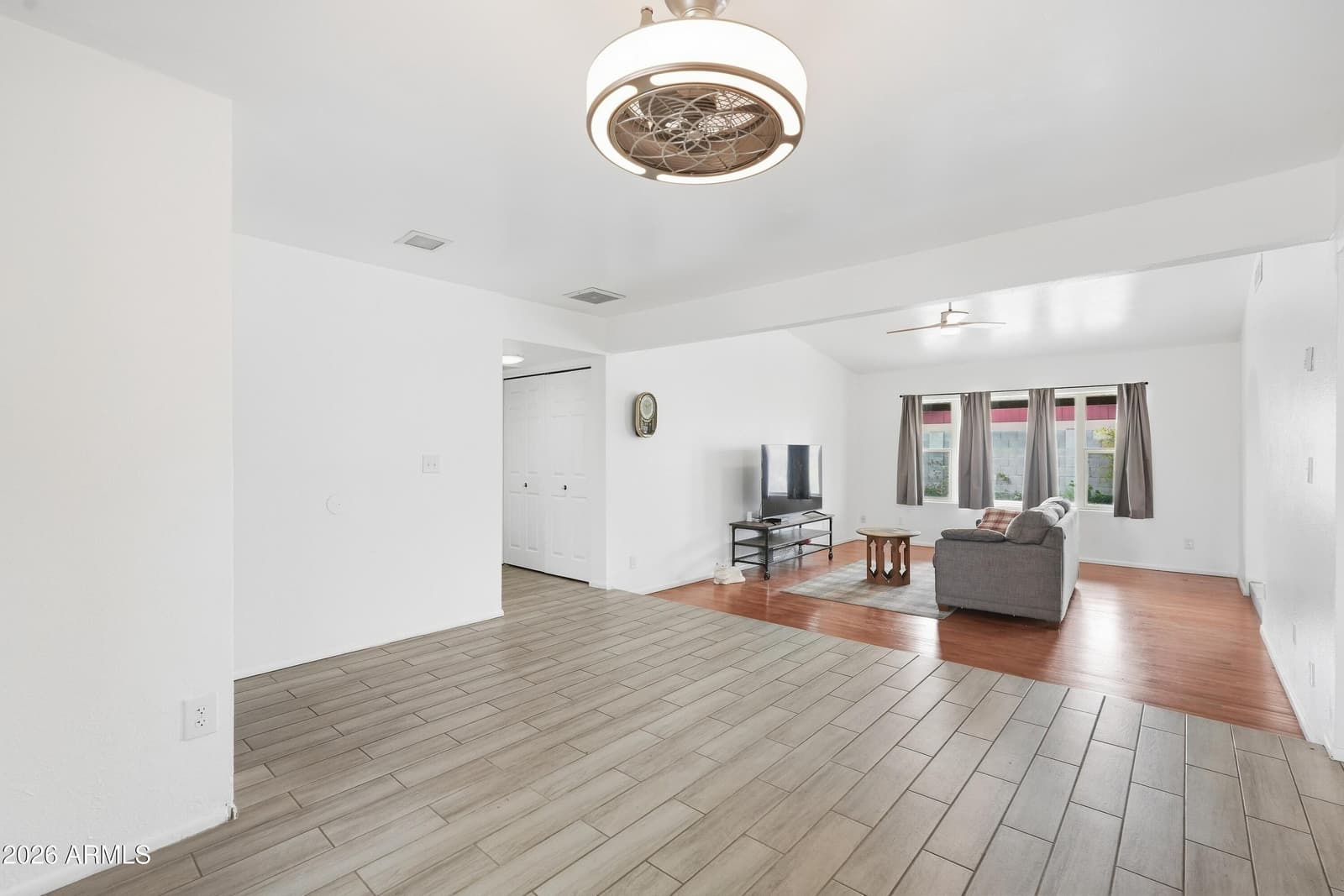 2901 W Kathleen Road, Phoenix, AZ 85053 — photo 12 of 41