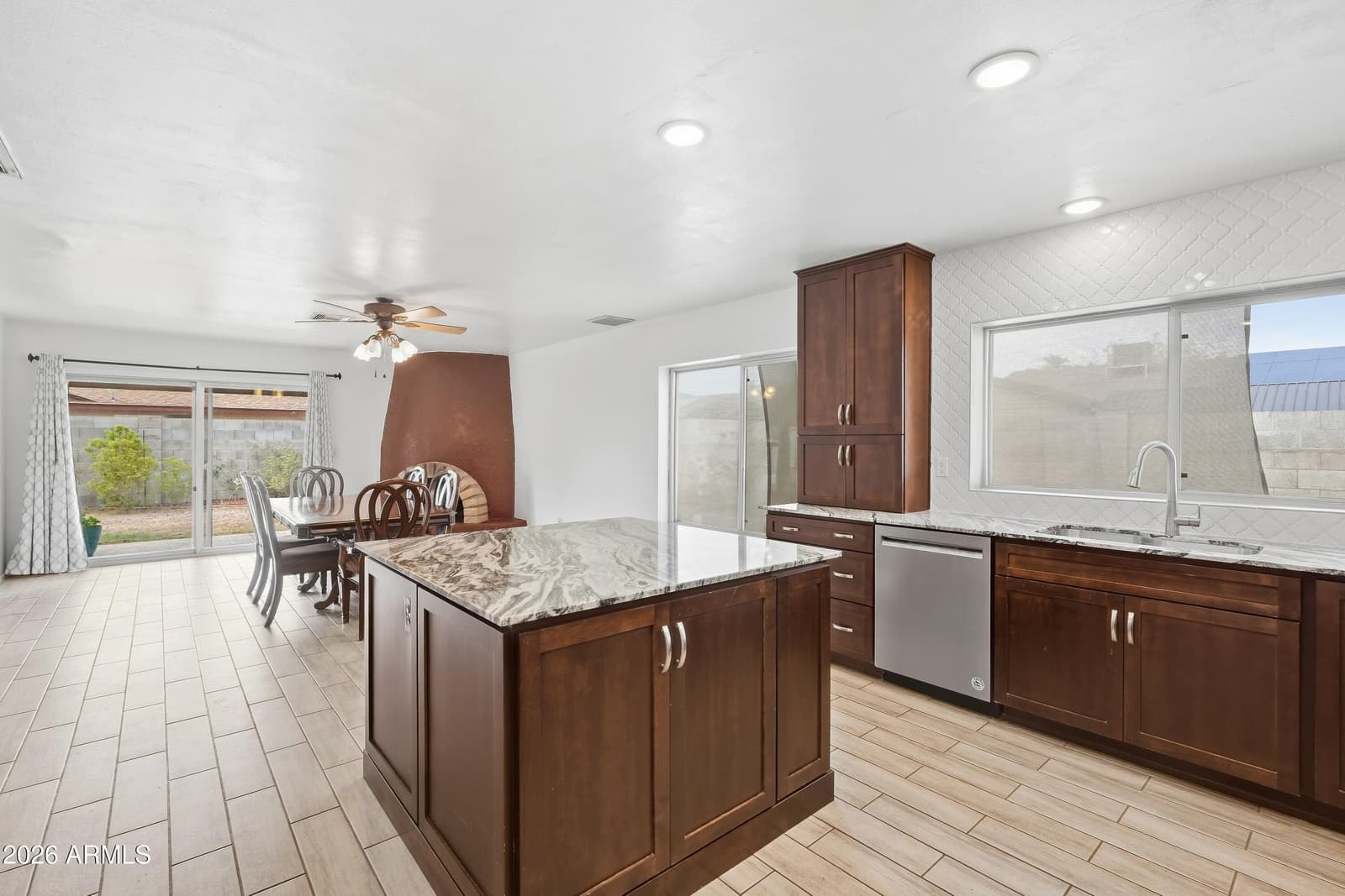 2901 W Kathleen Road, Phoenix, AZ 85053 — photo 16 of 41