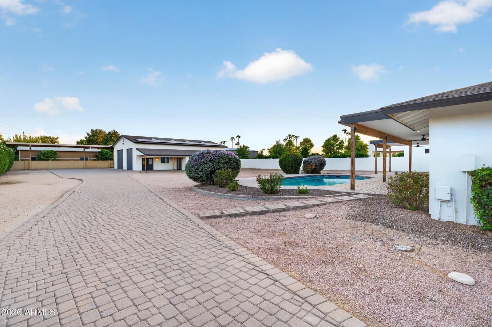 5211 E Windrose Drive, Scottsdale, AZ 85254 — photo 12 of 88