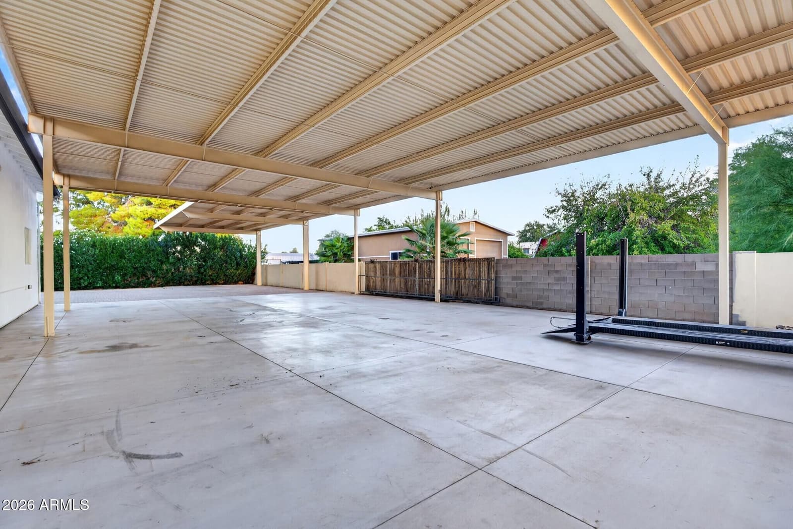 5211 E Windrose Drive, Scottsdale, AZ 85254 — photo 15 of 88
