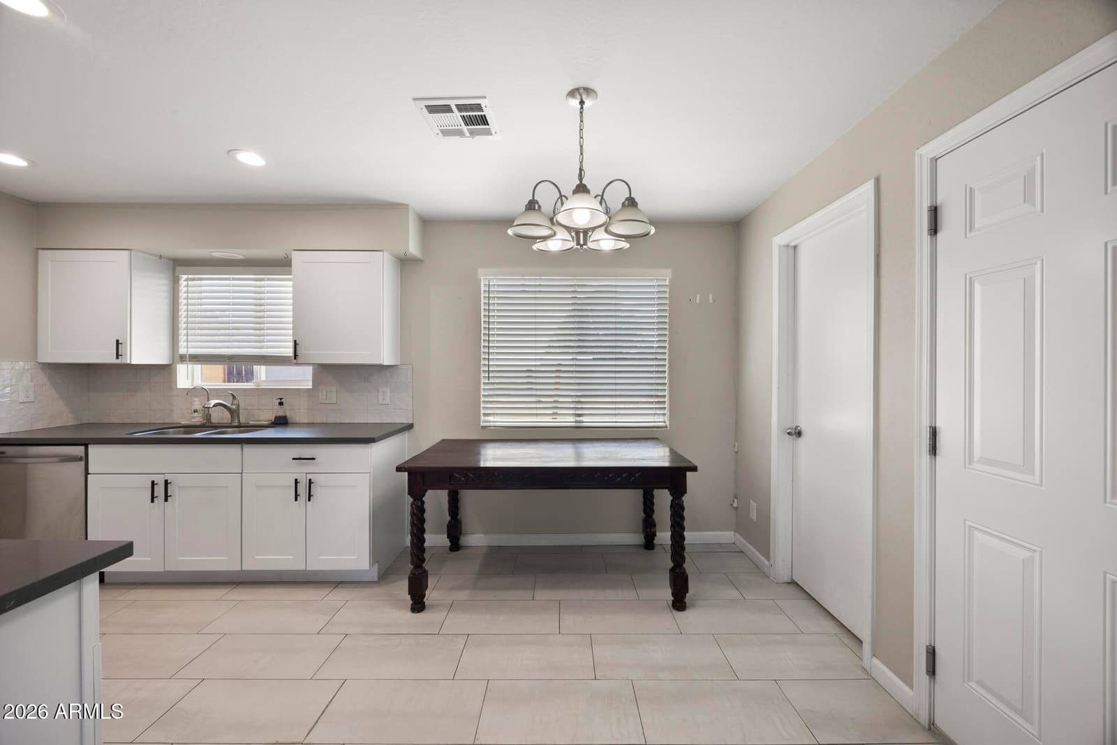 1835 W Behrend Drive, Phoenix, AZ 85027 — photo 4 of 19