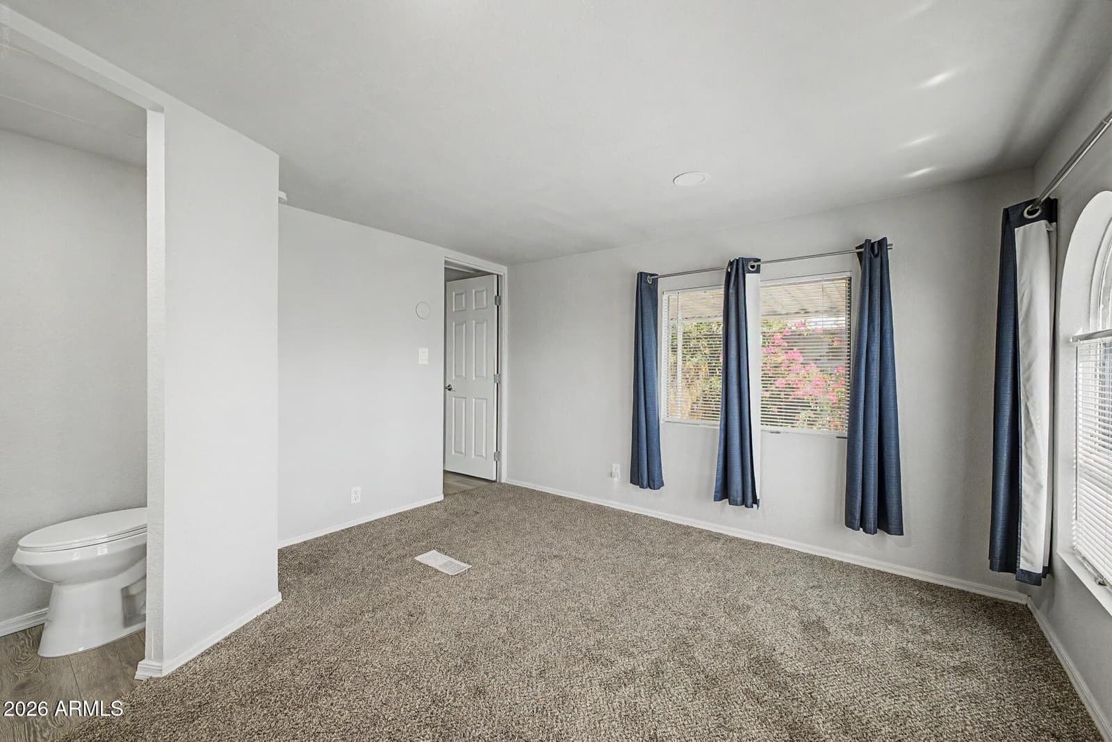 10401 N Cave Creek Road Ofc, Phoenix, AZ 85020 — photo 13 of 25