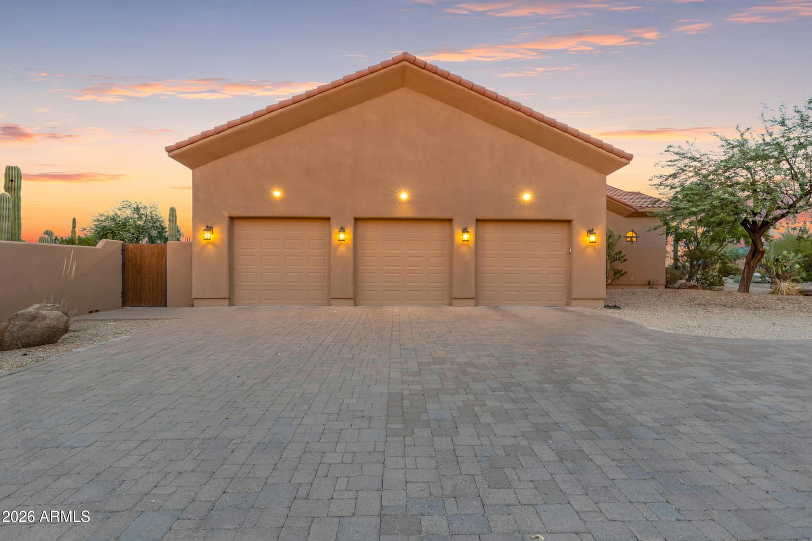 19524 W Corto Lane, Buckeye, AZ 85326 — photo 7 of 89