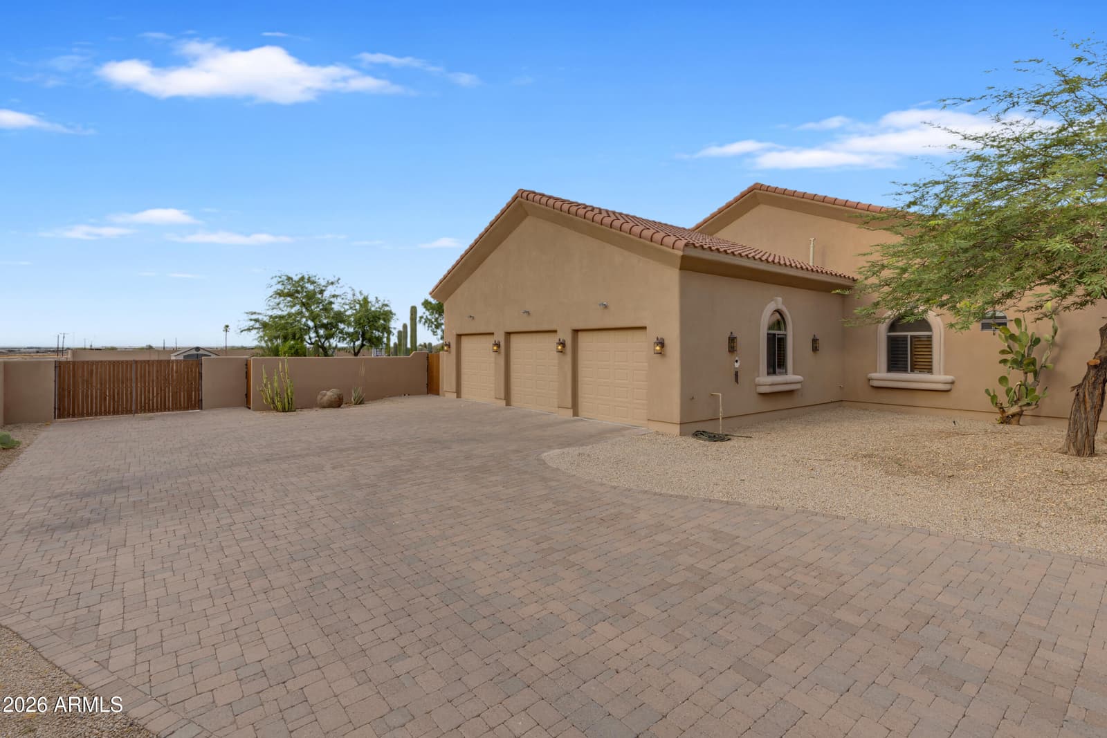 19524 W Corto Lane, Buckeye, AZ 85326 — photo 6 of 89
