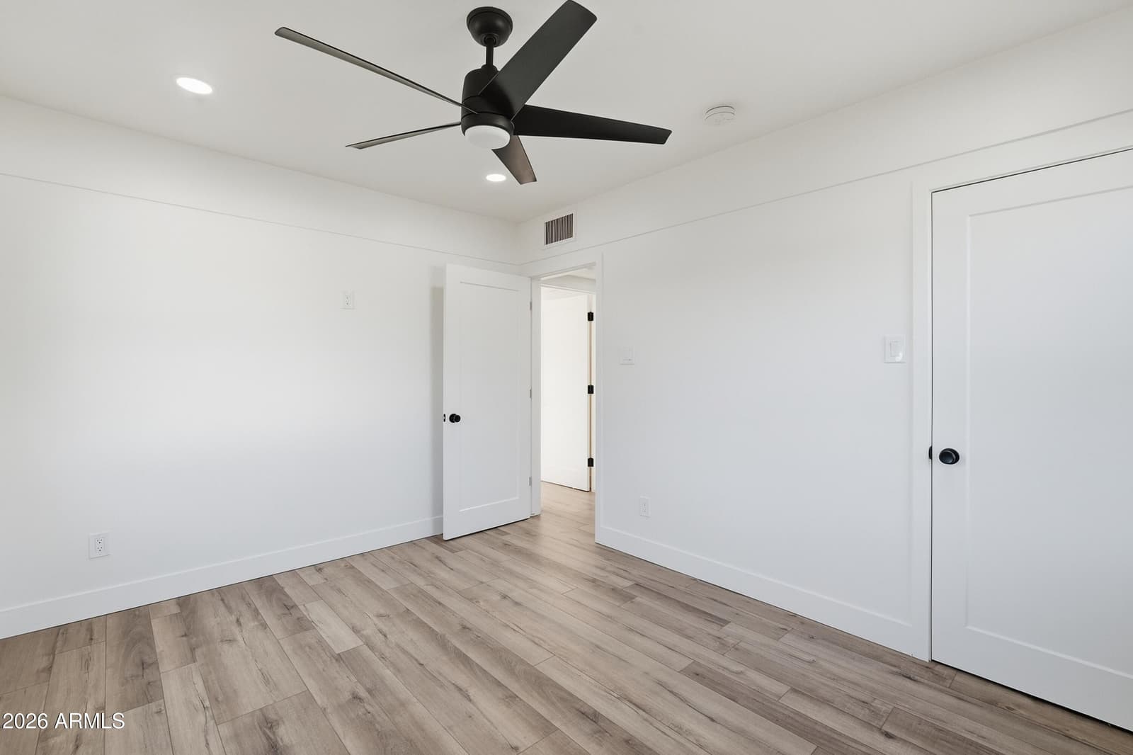 1829 W Campbell Avenue, Phoenix, AZ 85015 — photo 21 of 31