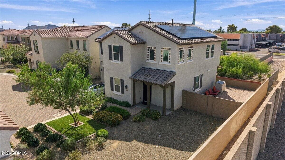 924 E Anderson Avenue, Phoenix, AZ 85022 — photo 2 of 84