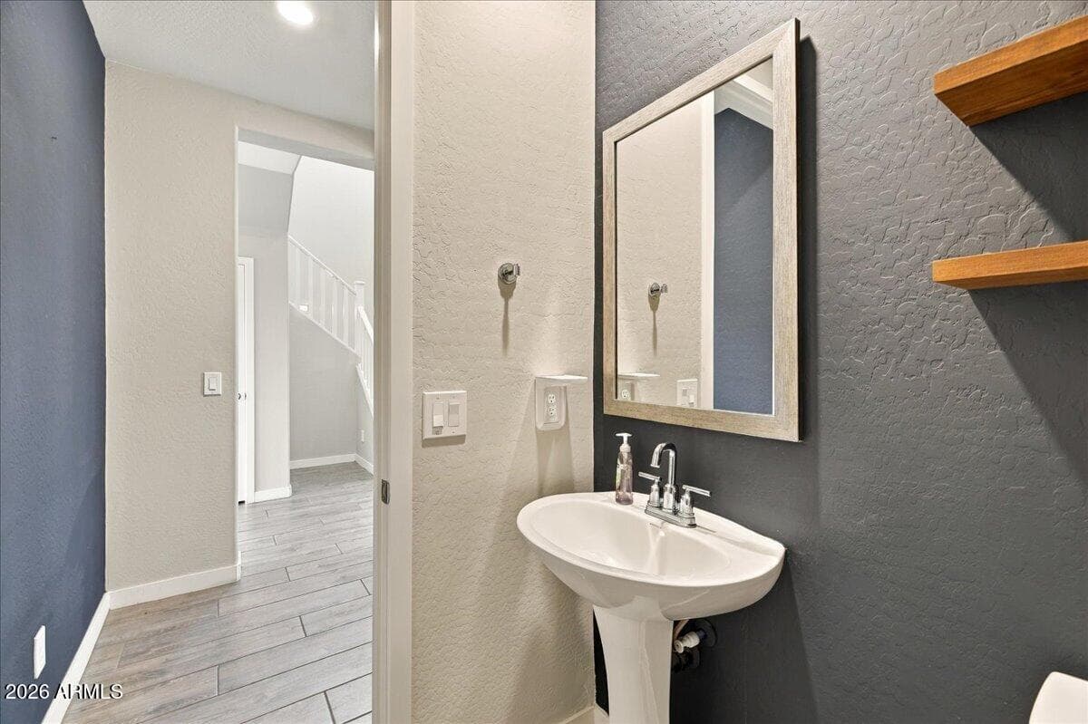 924 E Anderson Avenue, Phoenix, AZ 85022 — photo 13 of 84