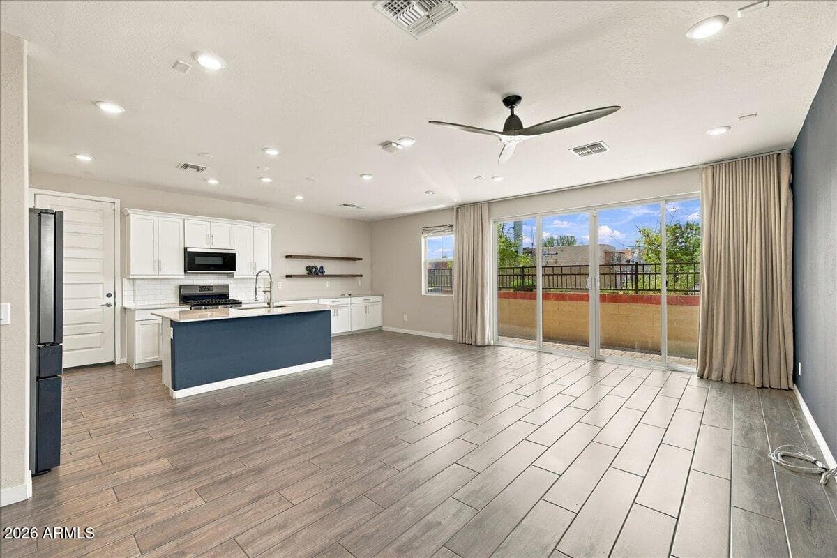 924 E Anderson Avenue, Phoenix, AZ 85022 — photo 16 of 84