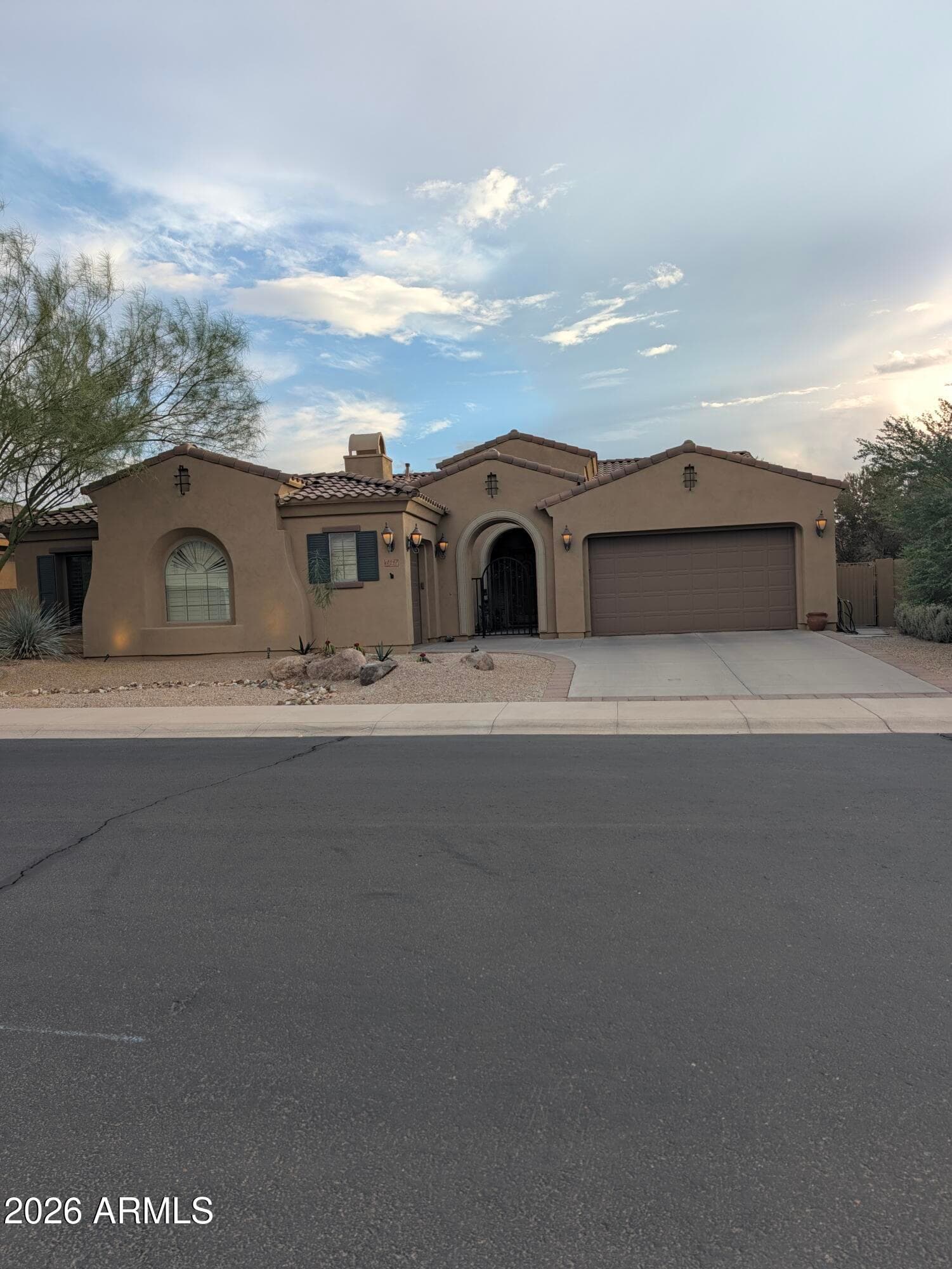 18047 W Narramore Road, Goodyear, AZ 85338 — photo 1 of 42