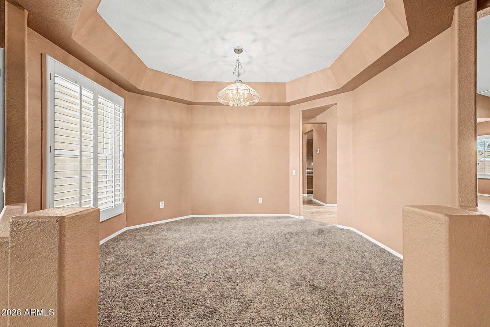 3334 E Utopia Road, Phoenix, AZ 85050 — photo 9 of 39