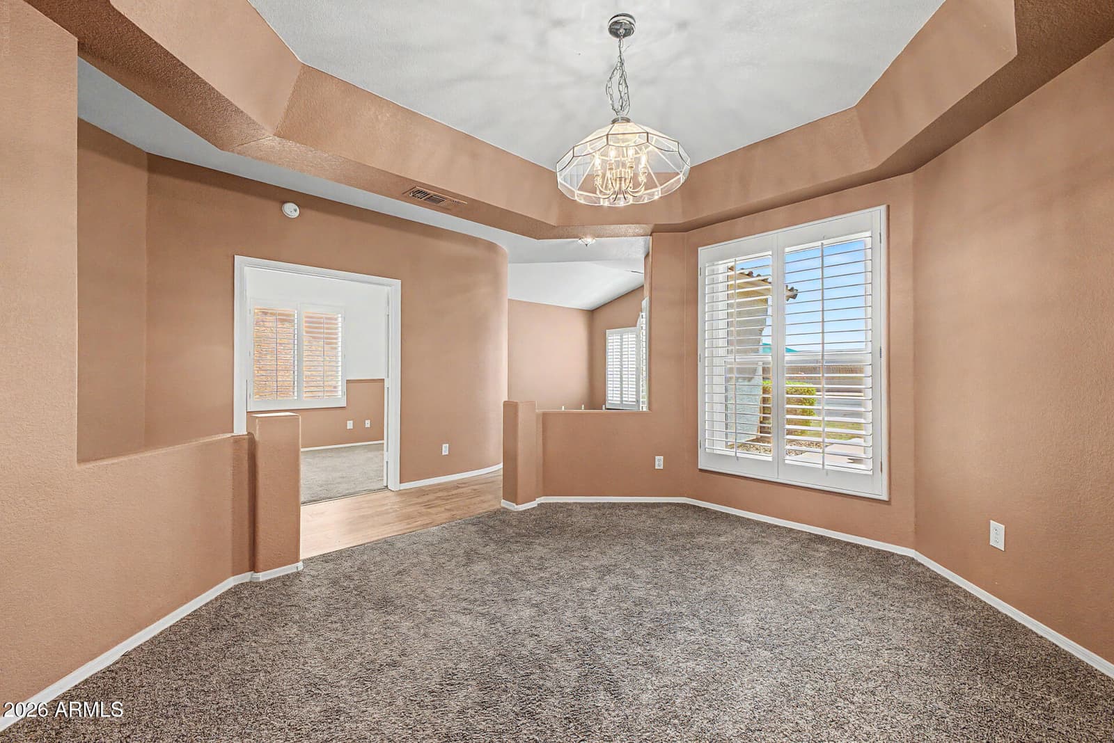 3334 E Utopia Road, Phoenix, AZ 85050 — photo 8 of 39
