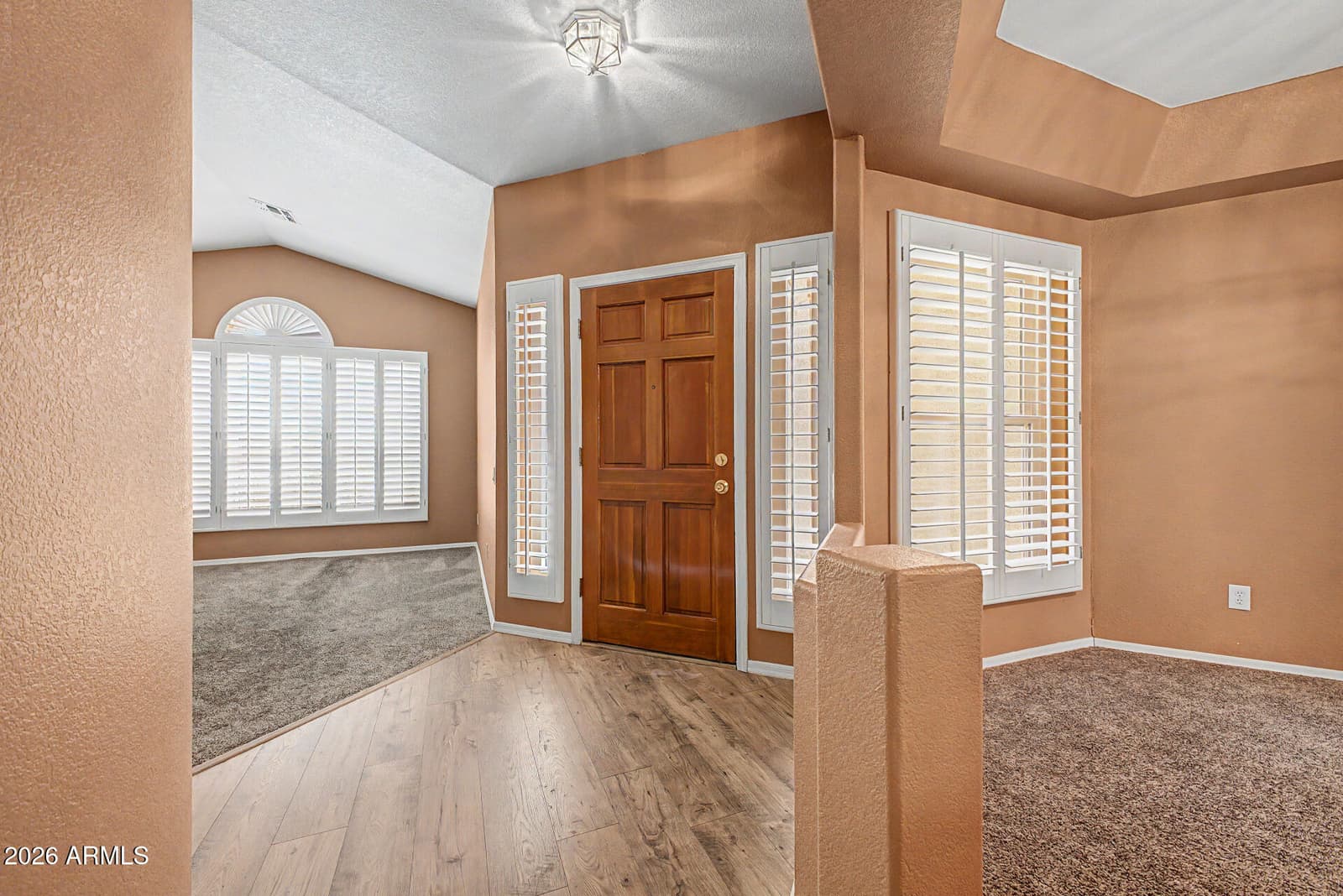 3334 E Utopia Road, Phoenix, AZ 85050 — photo 4 of 39