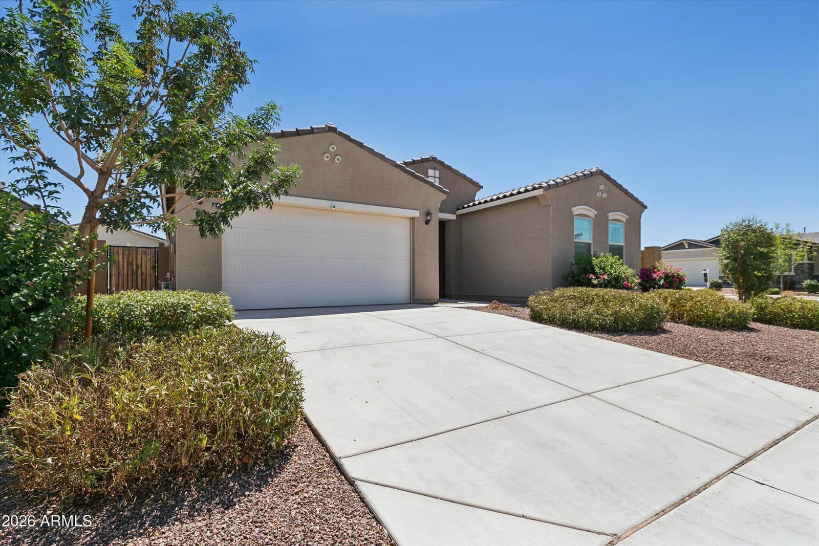 17429 W Surrey Drive, Surprise, AZ 85388 — photo 4 of 44