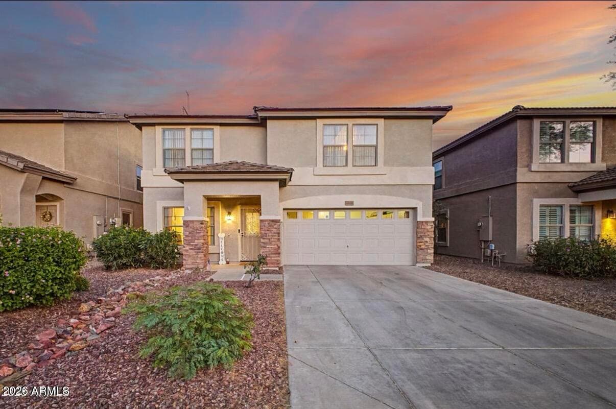 1821 E Patrick Lane, Phoenix, AZ 85024 — photo 1 of 32