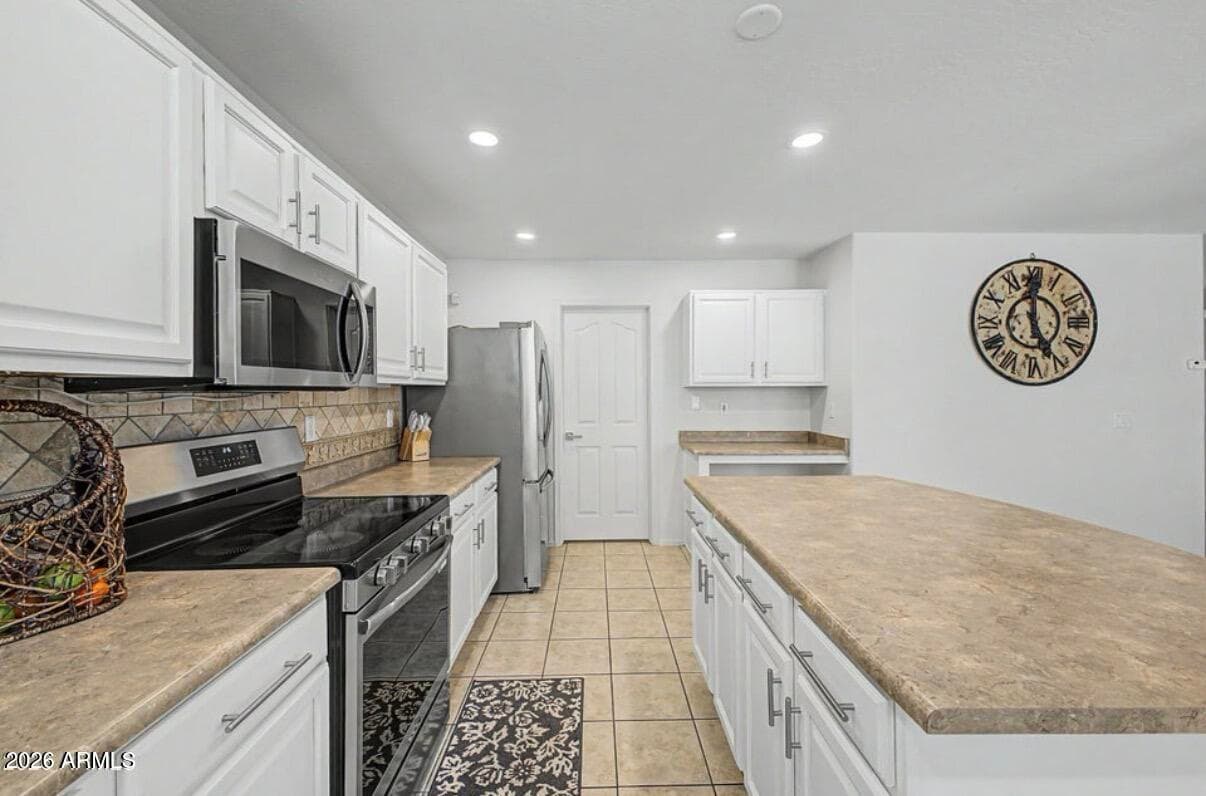 1821 E Patrick Lane, Phoenix, AZ 85024 — photo 24 of 32