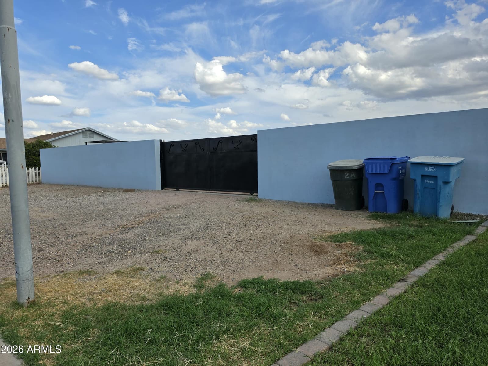8637 W Earll Drive, Phoenix, AZ 85037 — photo 5 of 7