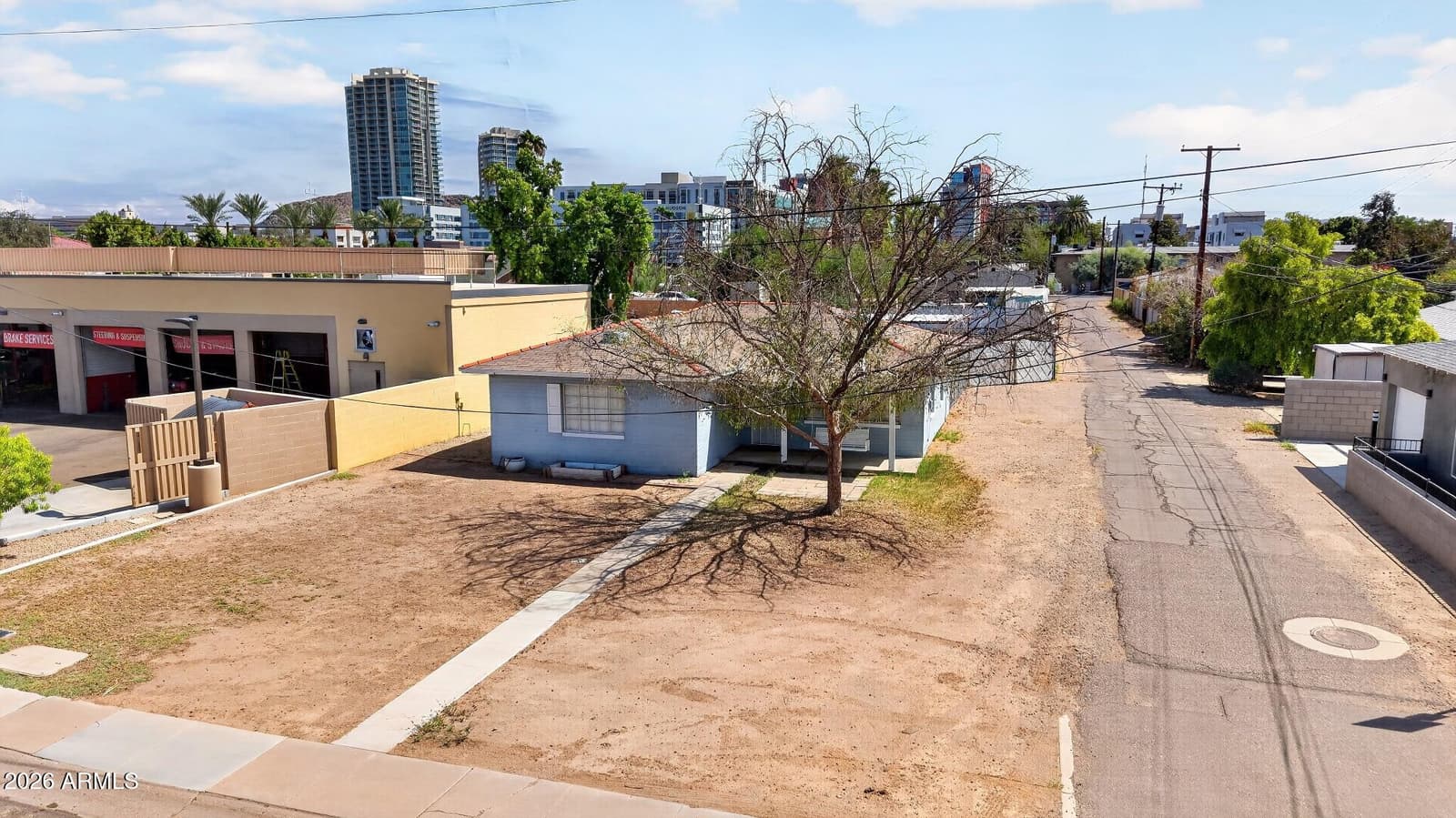 815 S Roosevelt Street, Tempe, AZ 85281 — photo 4 of 19