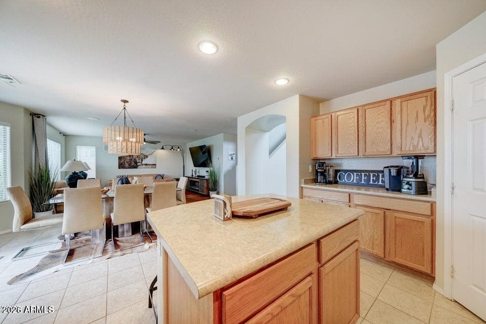 29293 N Yellow Bee Drive, San Tan Valley, AZ 85143 — photo 10 of 31