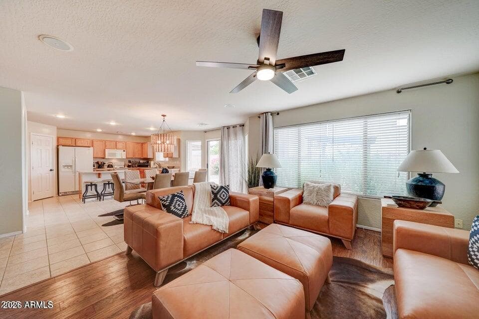 29293 N Yellow Bee Drive, San Tan Valley, AZ 85143 — photo 11 of 31
