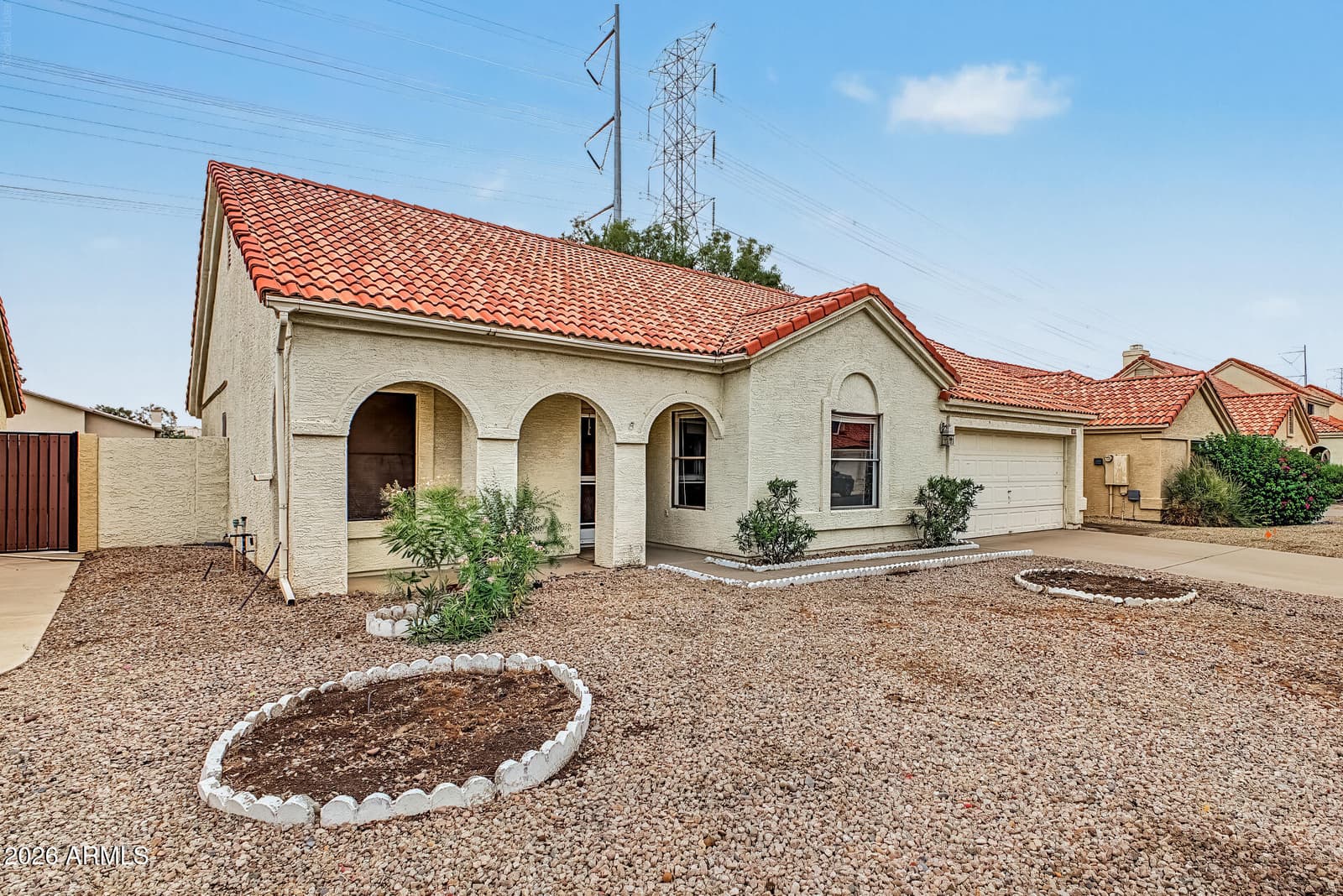 1319 E Mineral Road, Gilbert, AZ 85234 — photo 5 of 37