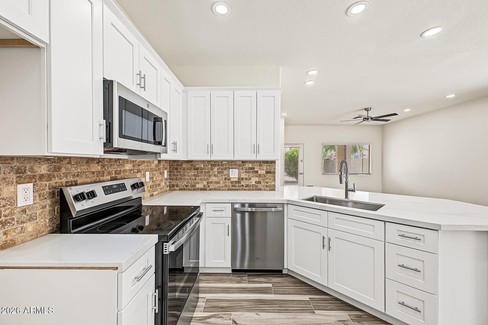 4141 N Dania Court, Litchfield Park, AZ 85340 — photo 11 of 38