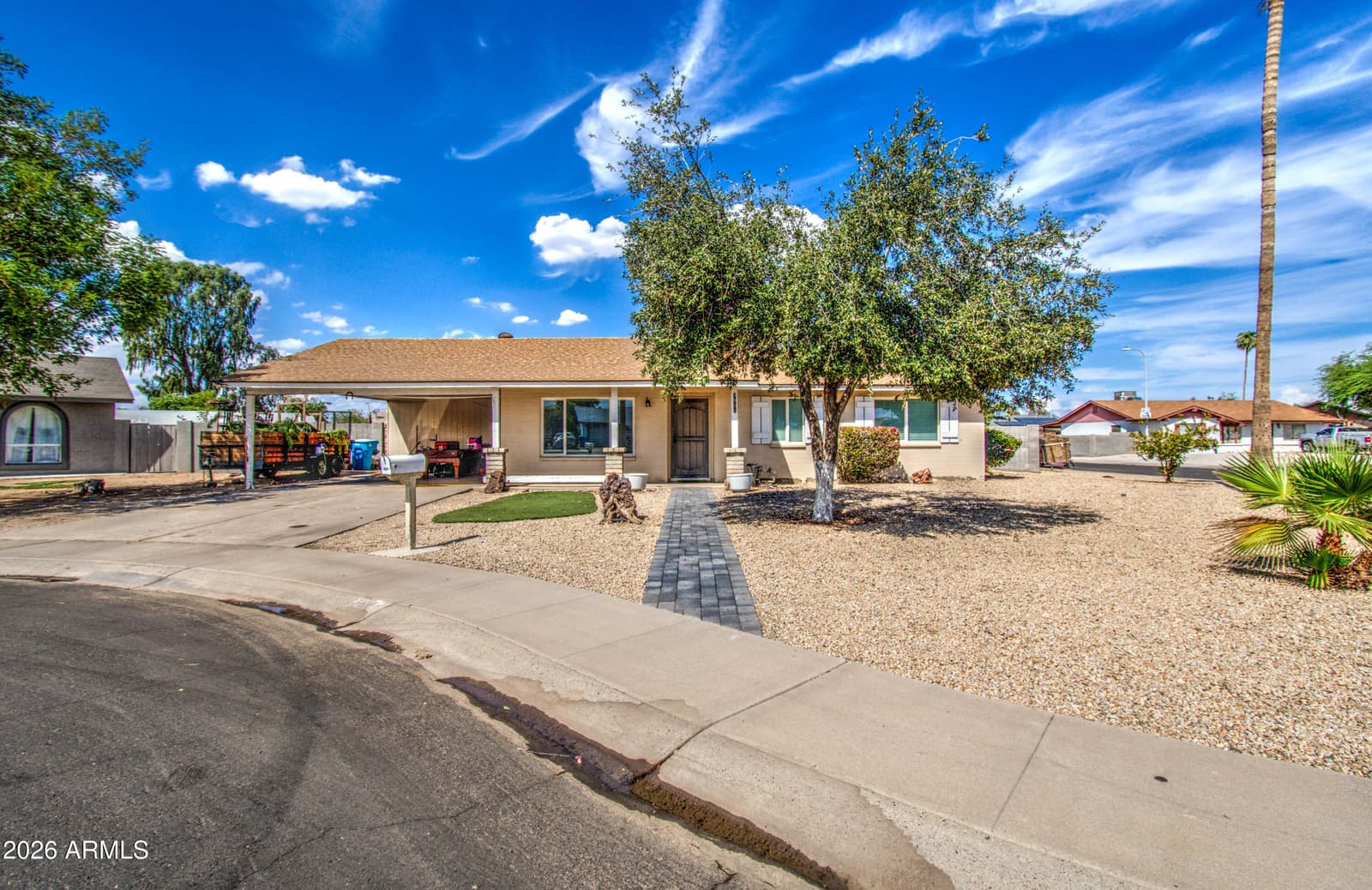 7530 W Roma Avenue, Phoenix, AZ 85033 — photo 2 of 40