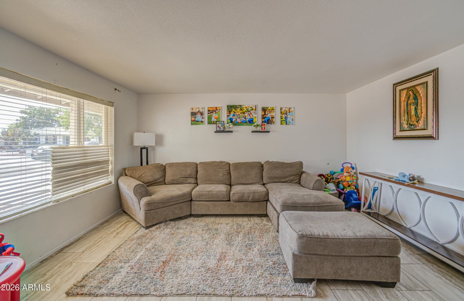 7530 W Roma Avenue, Phoenix, AZ 85033 — photo 11 of 40