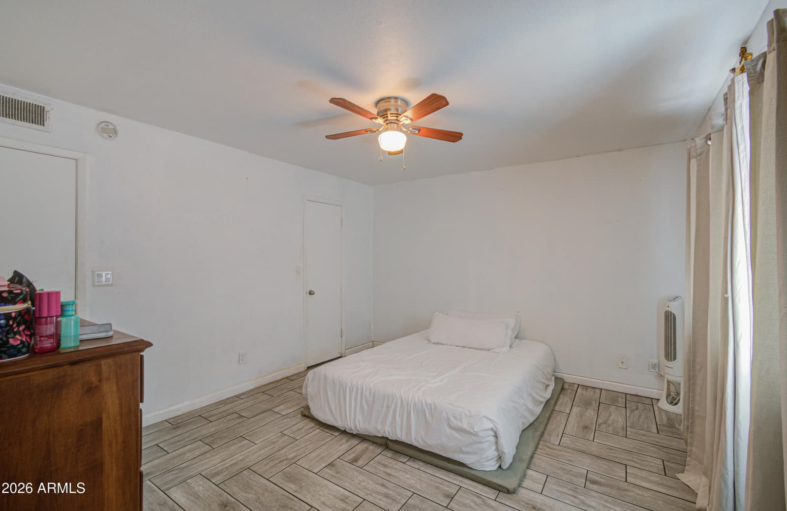 7530 W Roma Avenue, Phoenix, AZ 85033 — photo 24 of 40