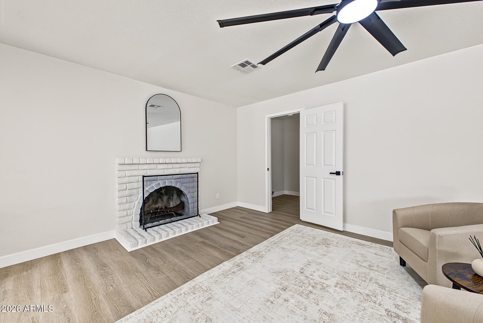 14216 N 39th Drive, Phoenix, AZ 85053 — photo 12 of 37