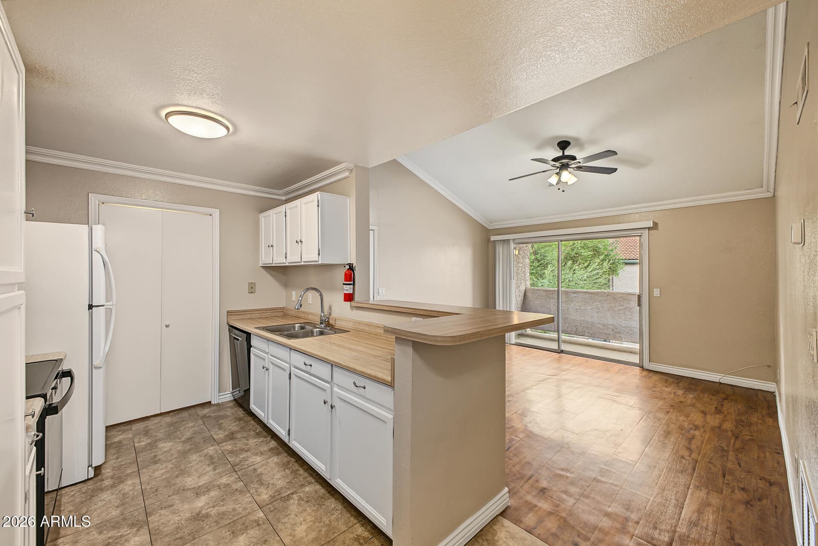 623 W Guadalupe Road 229, Mesa, AZ 85210 — photo 8 of 41