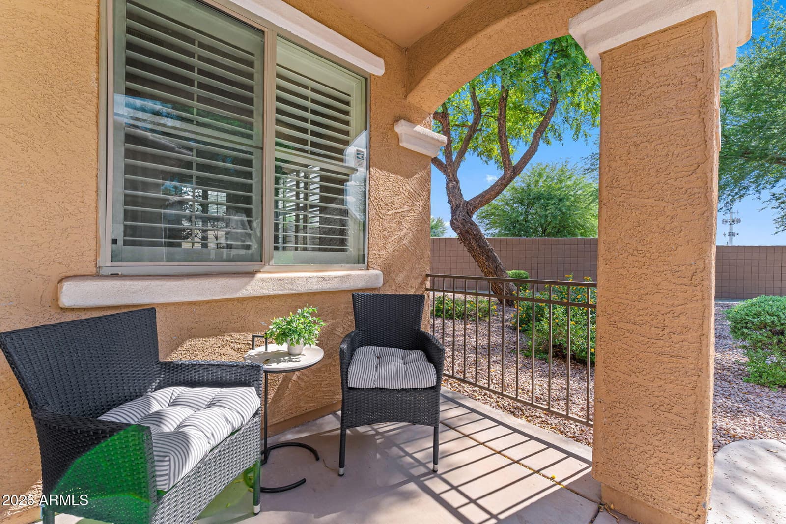 111 E Palomino Drive, Gilbert, AZ 85296 — photo 11 of 48