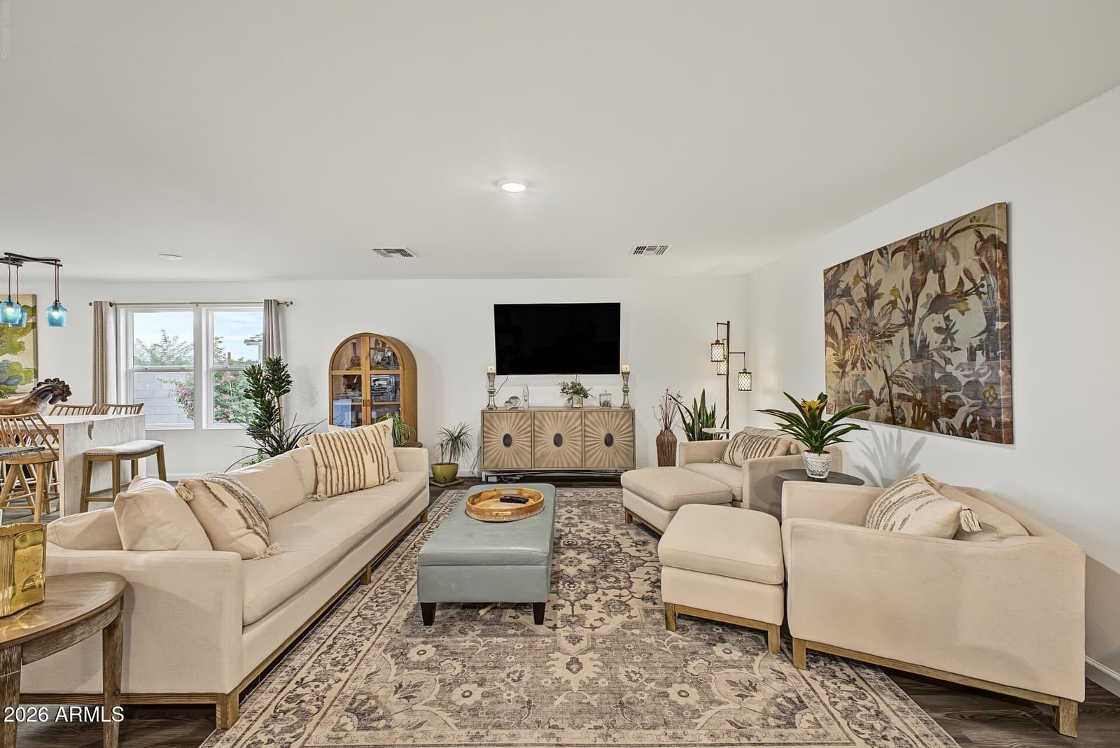 910 Logan Way, Wickenburg, AZ 85390 — photo 5 of 63