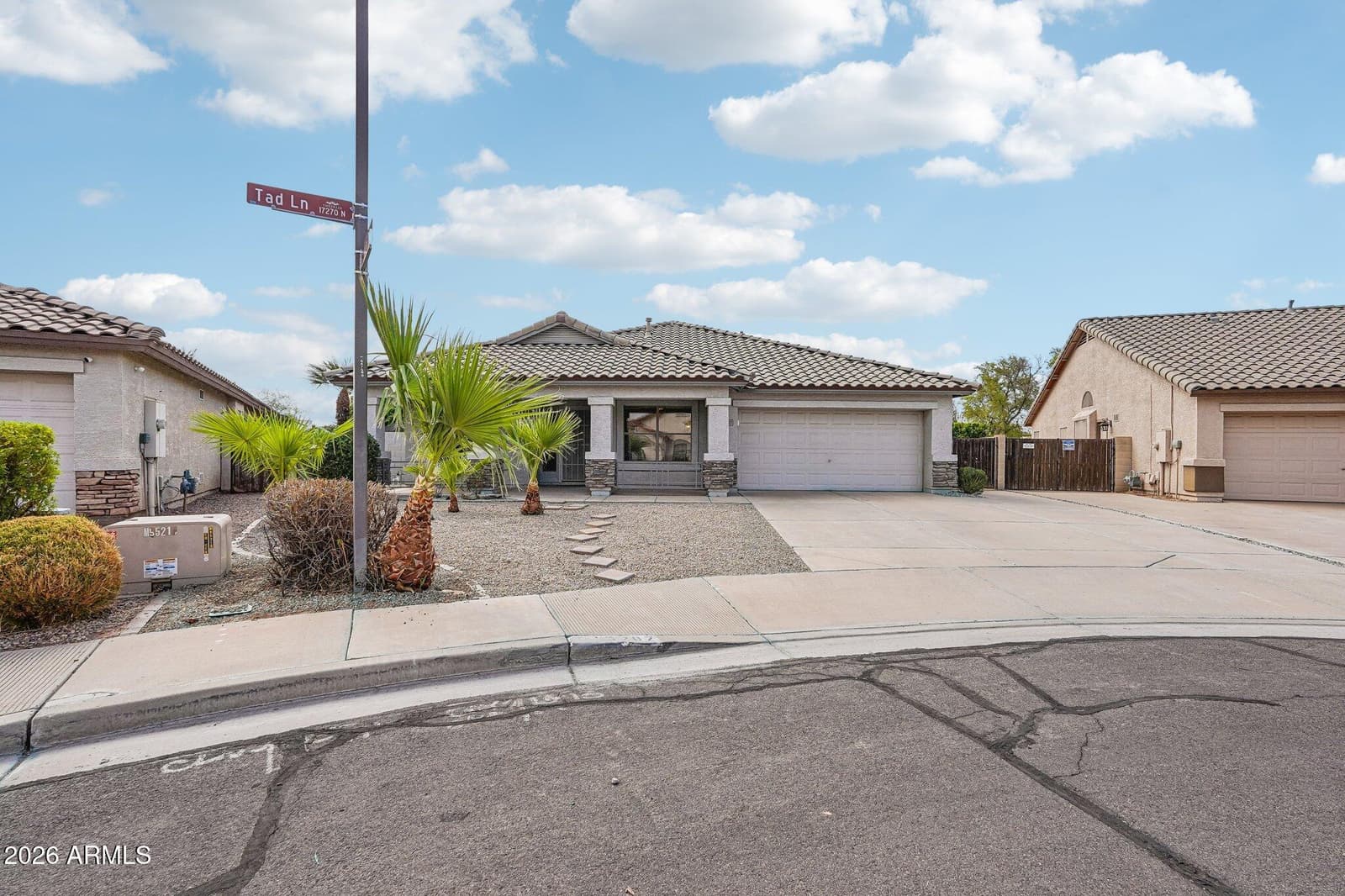 15287 W Tad Lane, Surprise, AZ 85374 — photo 4 of 46