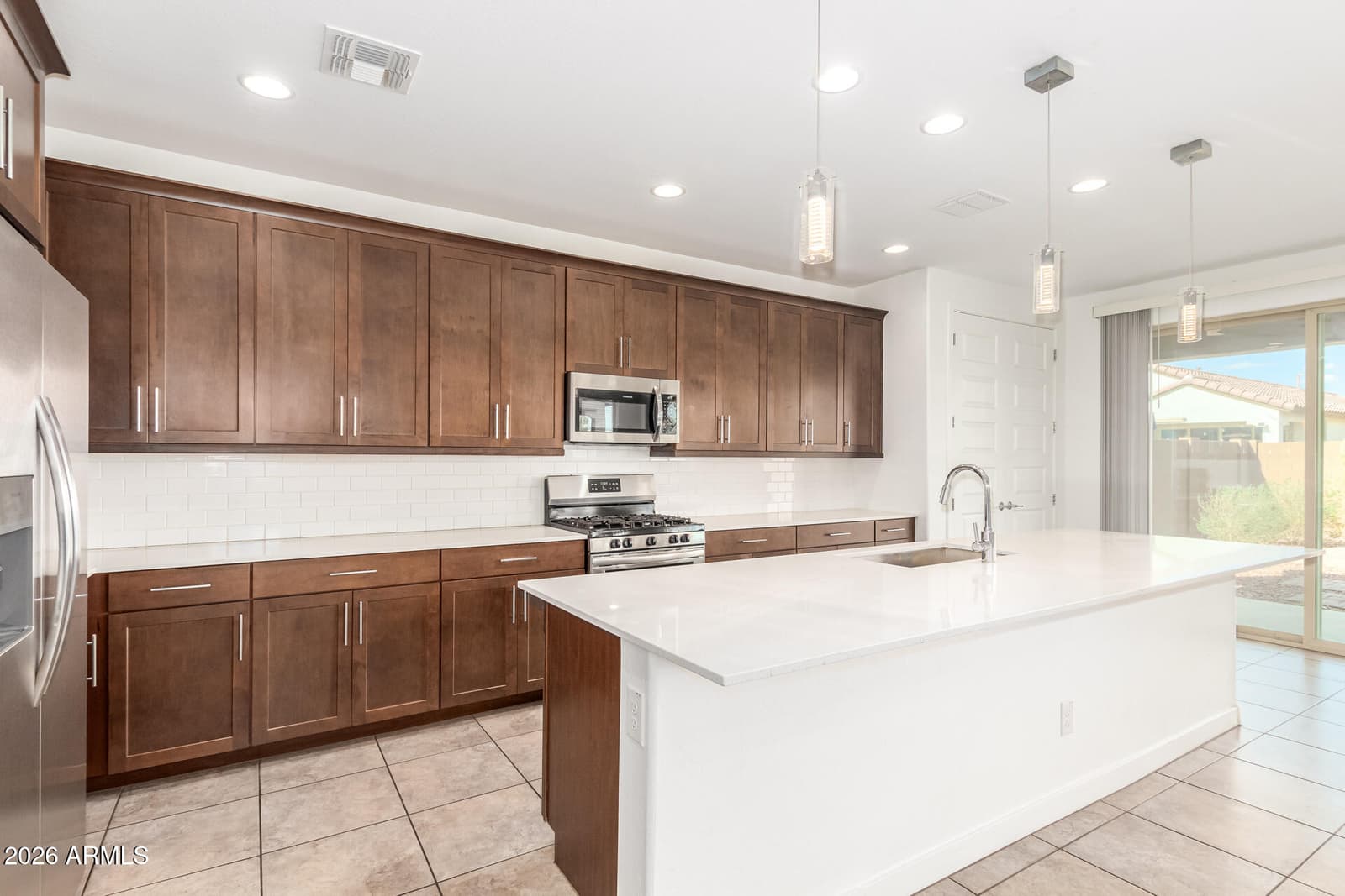 9120 W Roma Avenue, Phoenix, AZ 85037 — photo 9 of 50