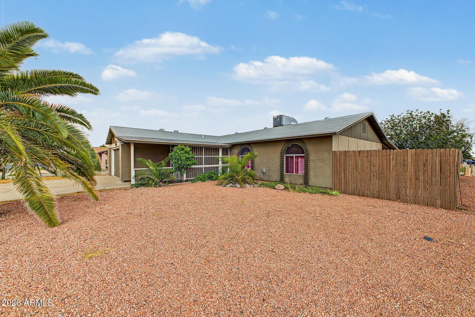 1040 S Vineyard, Mesa, AZ 85210 — photo 3 of 35