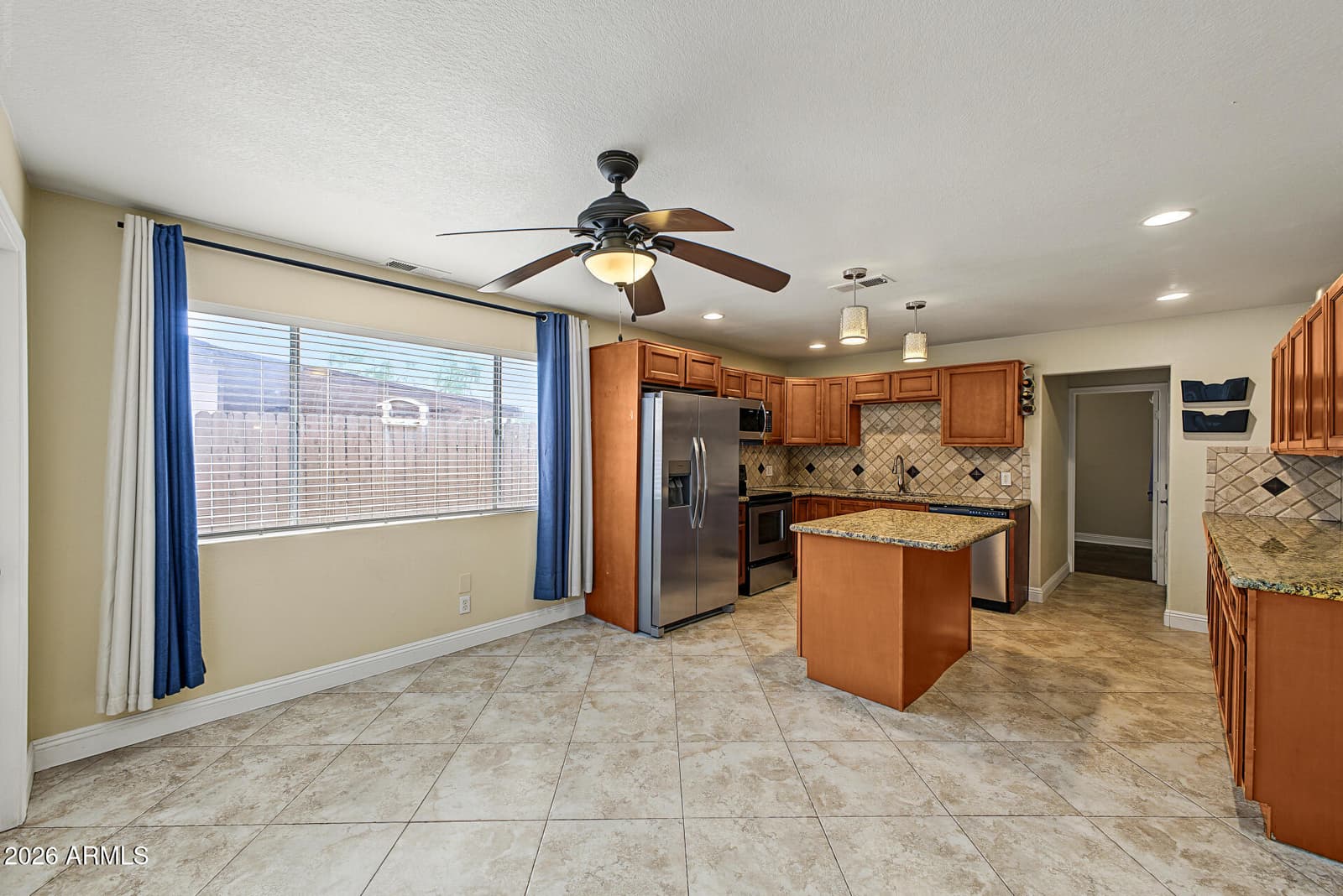 1040 S Vineyard, Mesa, AZ 85210 — photo 10 of 35