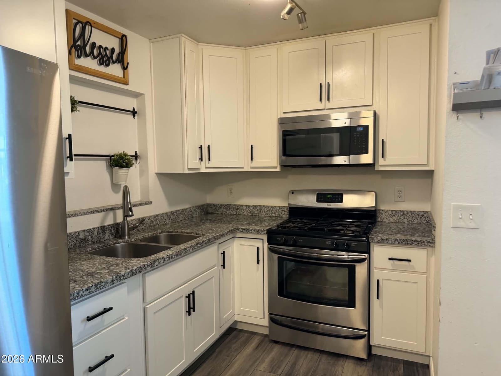 6733 W Orange Drive, Glendale, AZ 85303 — photo 19 of 27