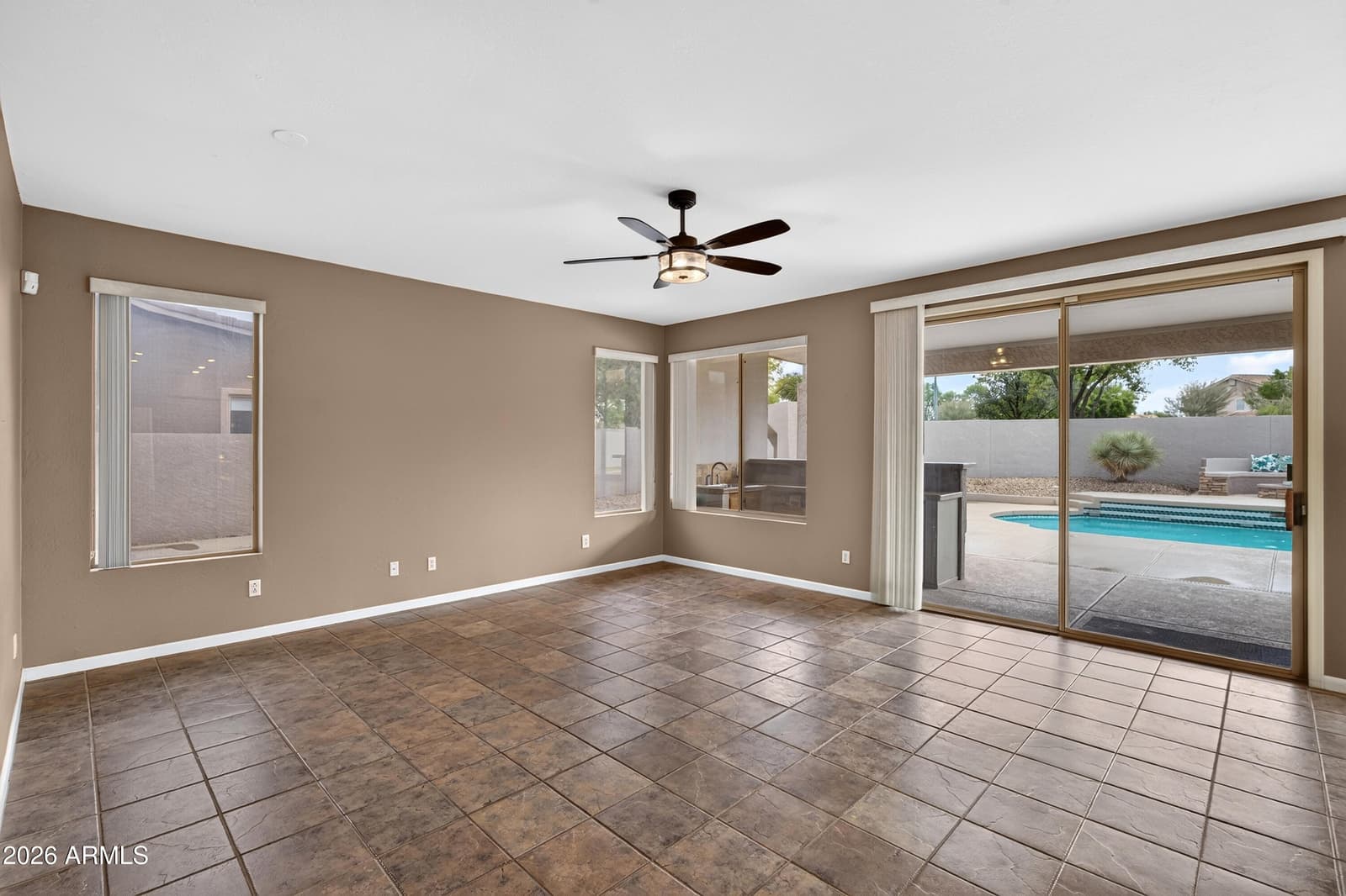 7220 W Melinda Lane, Glendale, AZ 85308 — photo 9 of 53