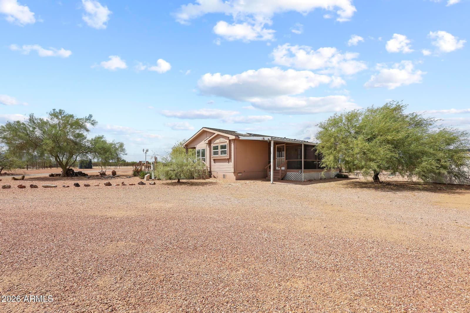 51504 W Donald Road, Aguila, AZ 85320 — photo 6 of 49
