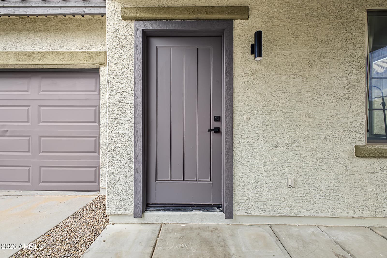 2520 W Alta Vista Road, Phoenix, AZ 85041 — photo 7 of 31