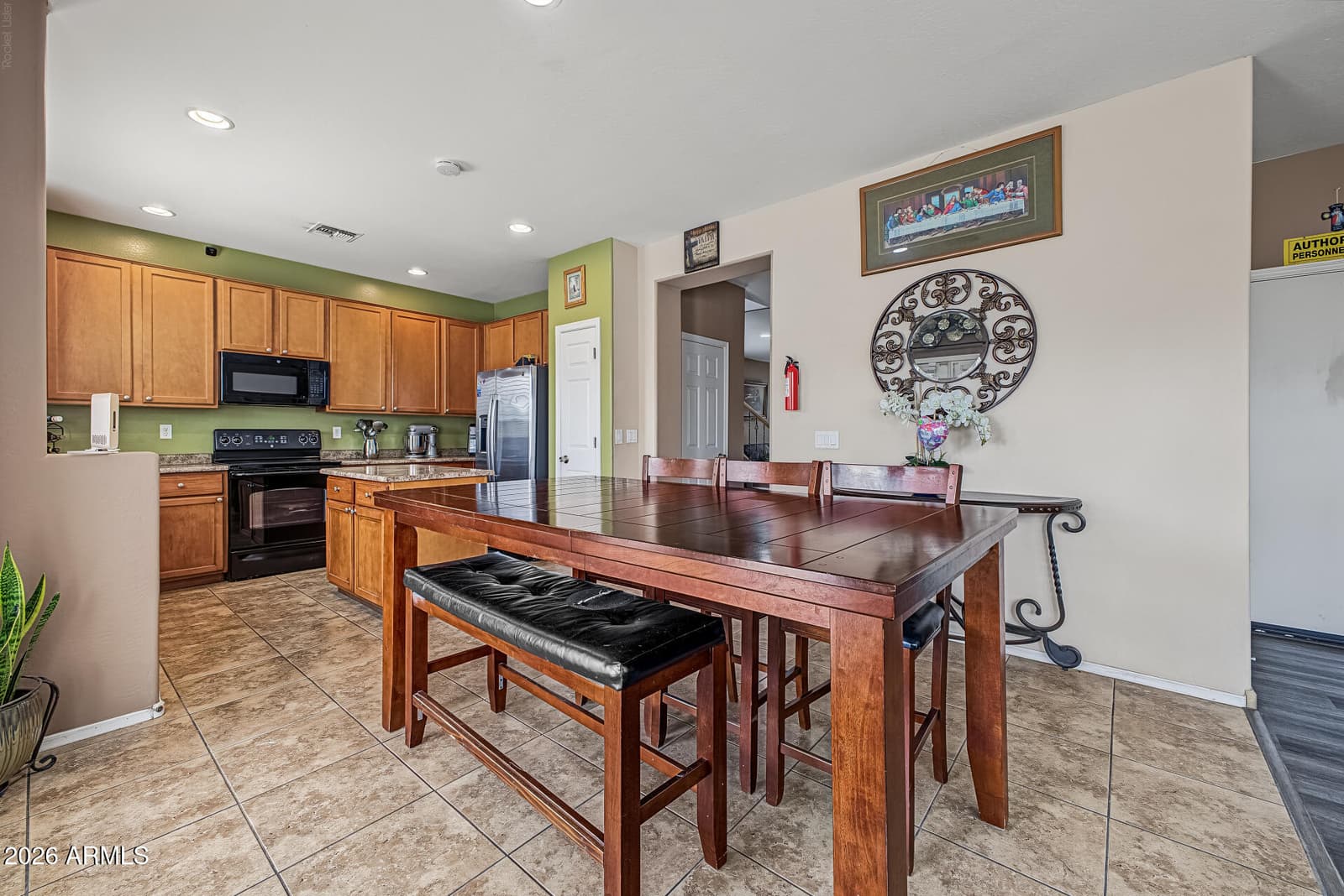 7417 W Florence Avenue, Phoenix, AZ 85043 — photo 13 of 37