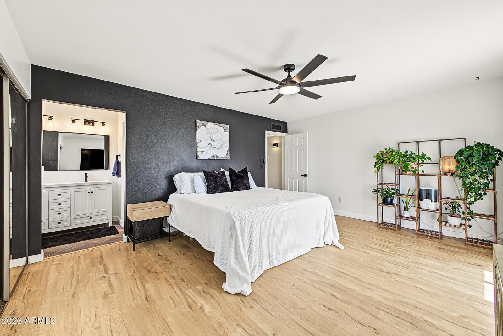 3801 W Muriel Drive, Glendale, AZ 85308 — photo 18 of 34