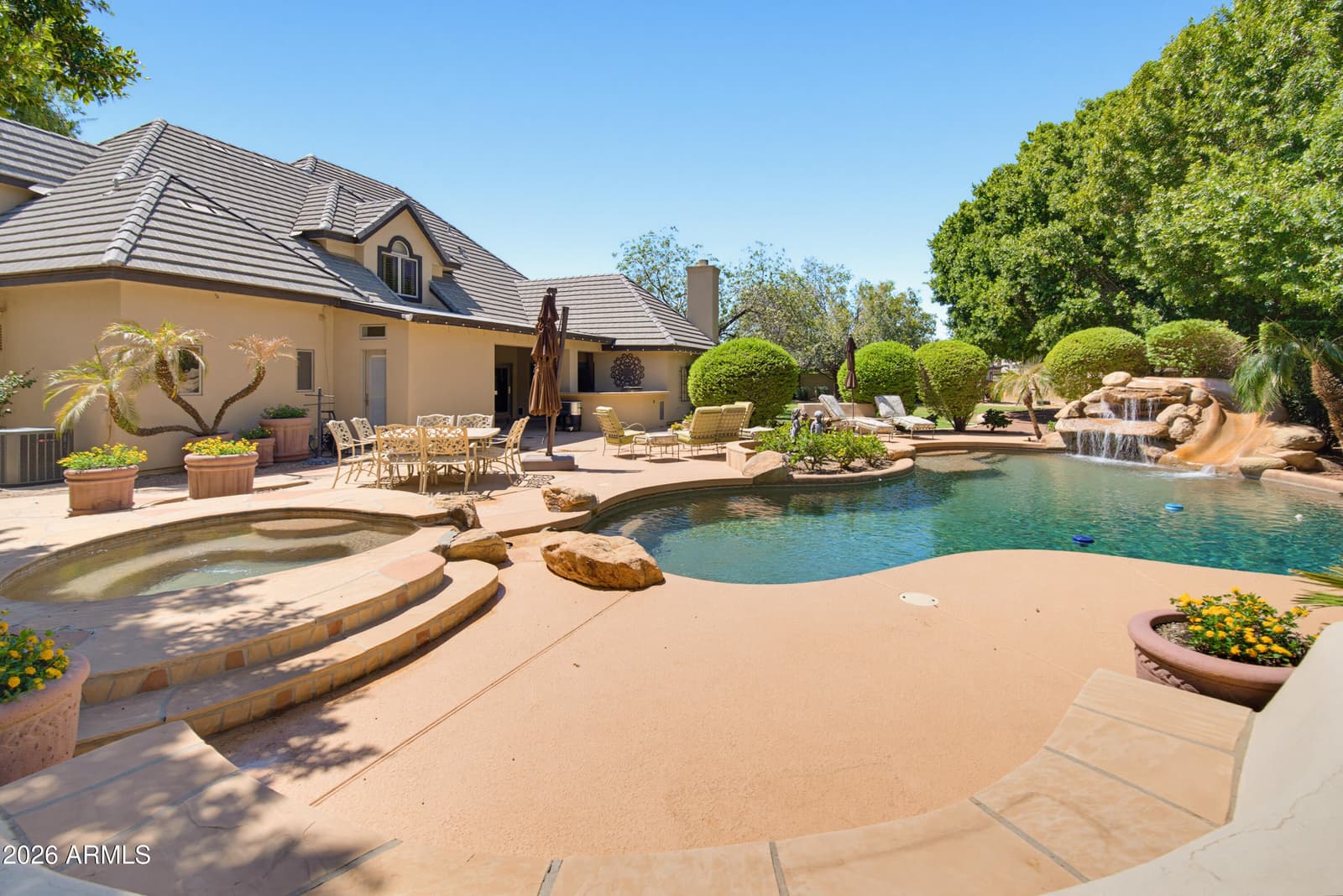 7060 W Surrey Avenue, Peoria, AZ 85381 — photo 15 of 108