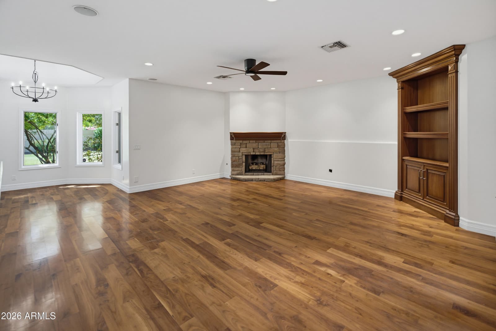 7060 W Surrey Avenue, Peoria, AZ 85381 — photo 43 of 108