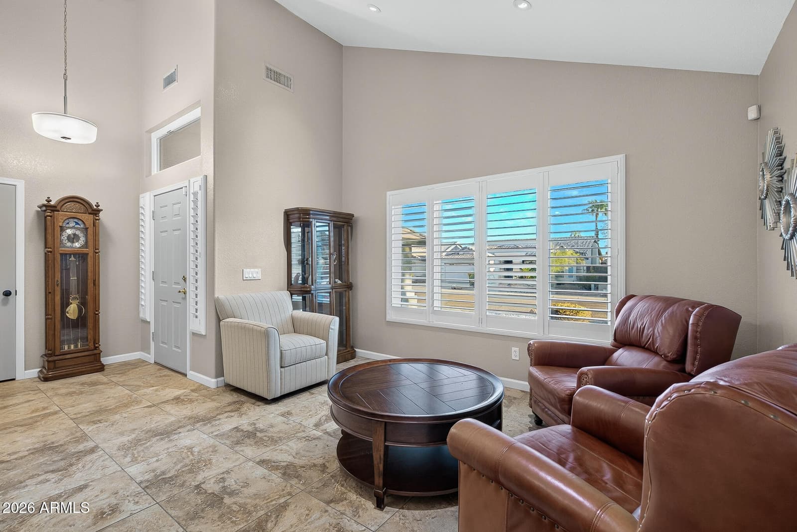 9164 W Paradise Lane, Peoria, AZ 85382 — photo 5 of 44
