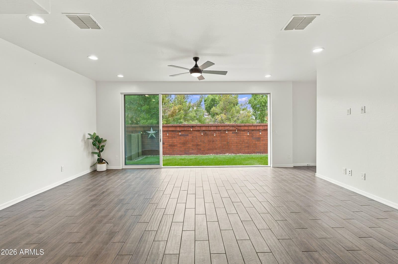 4278 E Erie Street, Gilbert, AZ 85295 — photo 9 of 86